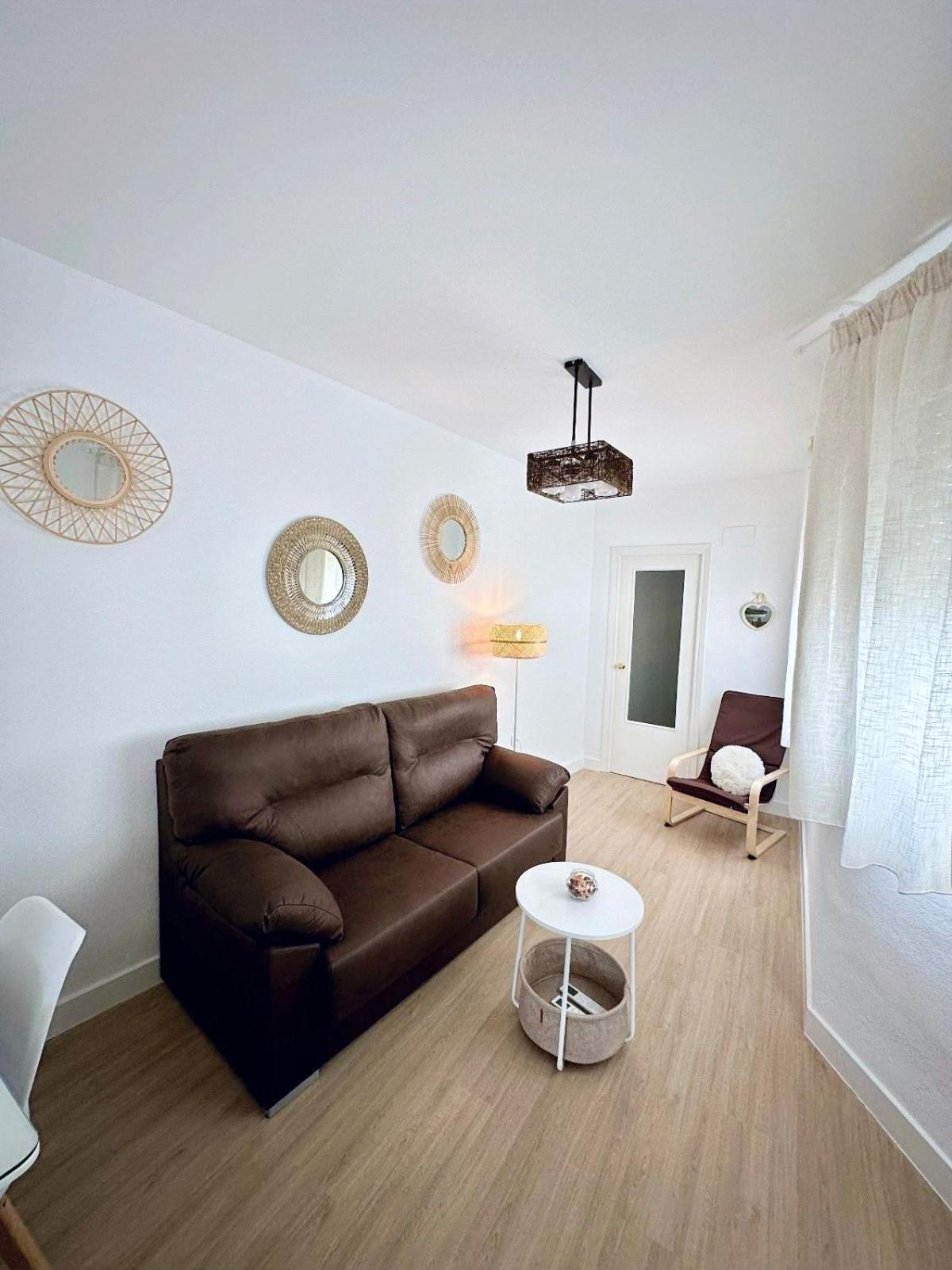 Junto Al Palacio De Viana Apartamento *